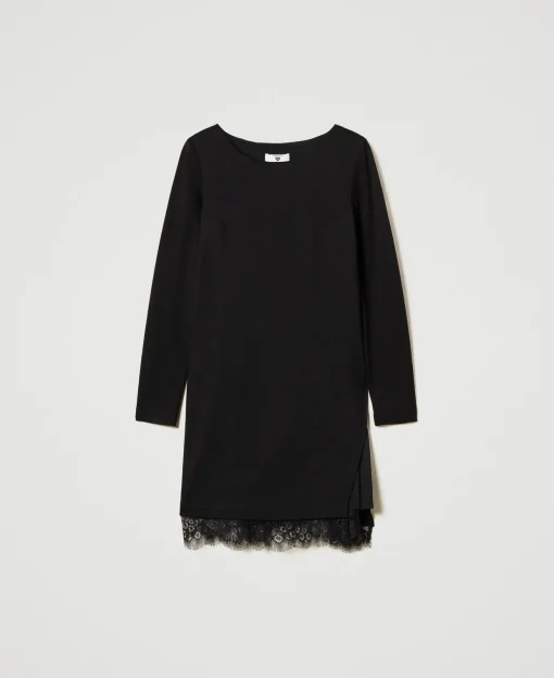 Kurzes Kleid Mit Spitze