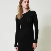 Kurzes Strickkleid Mit Mustermix