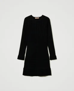 Kurzes Strickkleid Mit Mustermix