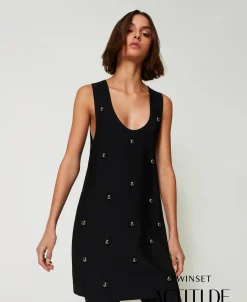 Kurzes Strickkleid Mit Nieten