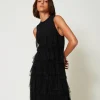 Kurzes Strickkleid Mit Tüllvolants