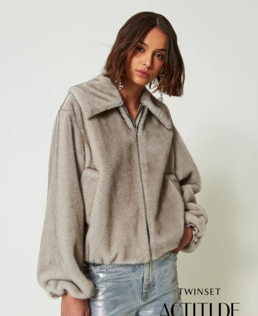 Kurzjacke Aus Fellimitat