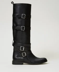 Lederstiefel Mit Riemen