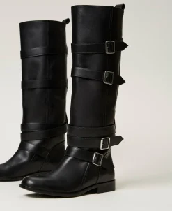 Lederstiefel Mit Riemen