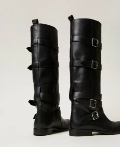 Lederstiefel Mit Riemen