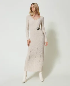 Maxikleid Aus Treeblend-Garn Mit Brosche