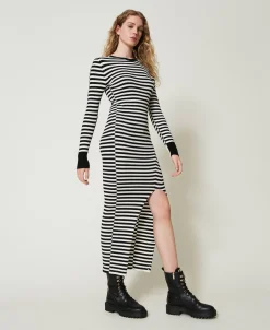 Maxistrickkleid Mit Streifen