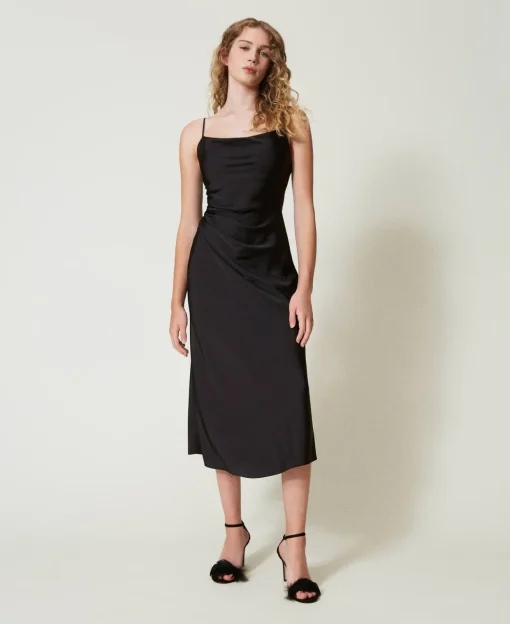 Midikleid Aus Satin Mit Faltenwurf