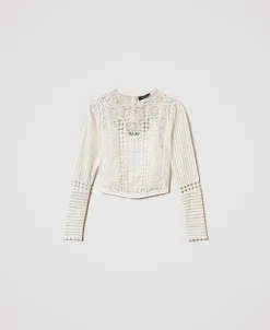 Musselinbluse Mit Spitze Und Stickereien