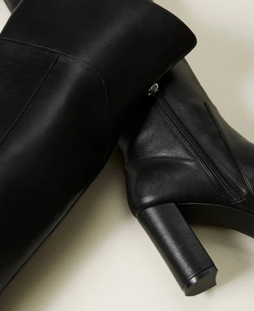 Overknee-Stiefel