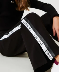 Palazzohose Aus Sweatstoff Mit Logos