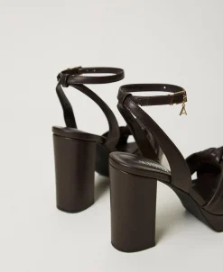 Plateausandalette Mit Knoten