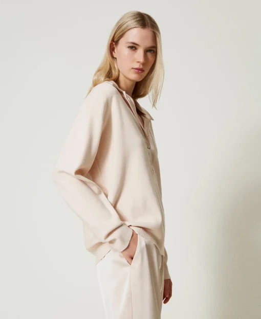 Pullover Mit Satinkragen