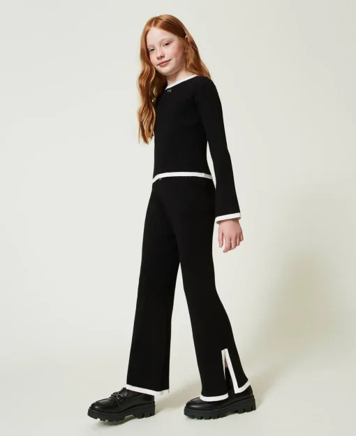 Pullover Und Weite Hose Mit Rippenmuster