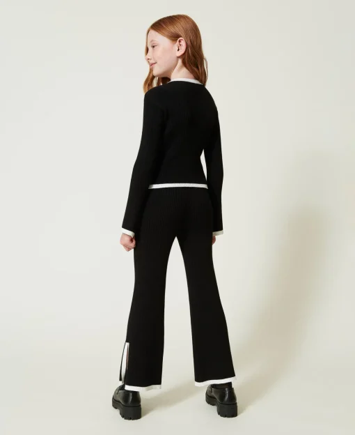 Pullover Und Weite Hose Mit Rippenmuster