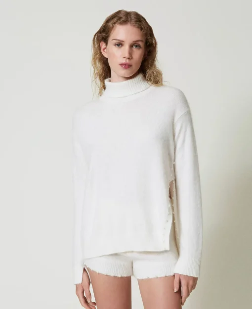 Rollkragenpullover Aus Angoramischung Mit Perlen