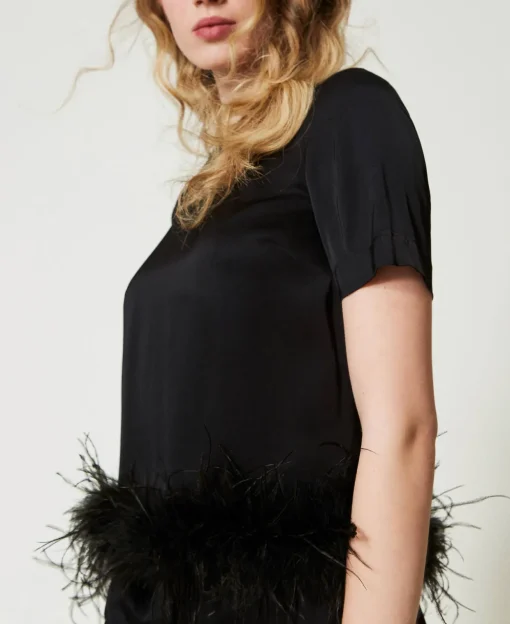Satinbluse Mit Federn