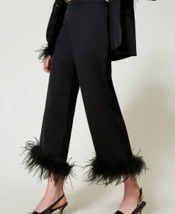 Satinhose Mit Federn