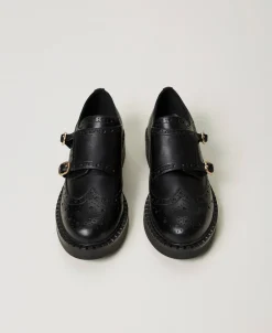 Schuhe Aus Leder Mit Riemchen