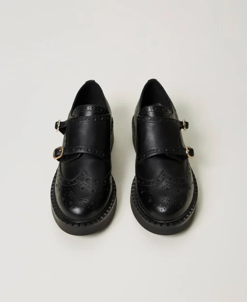 Schuhe Aus Leder Mit Riemchen
