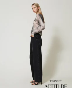 Schwarze Carrot-Fit-Jeans Mit Fünf Taschen