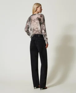 Schwarze Carrot-Fit-Jeans Mit Fünf Taschen