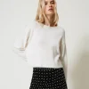 Shorts Aus Besticktem Samt
