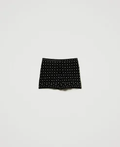 Shorts Aus Besticktem Samt