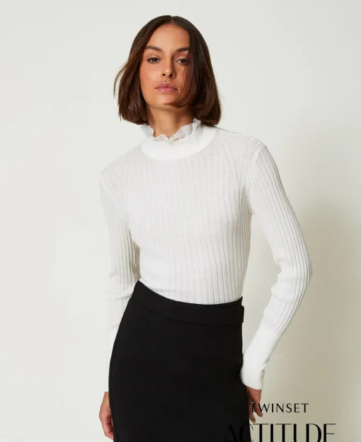 Stehkragenpullover Mit Perlchen