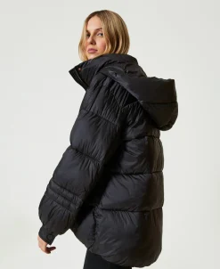 Steppjacke Aus Nylonjacquard Mit Streifen