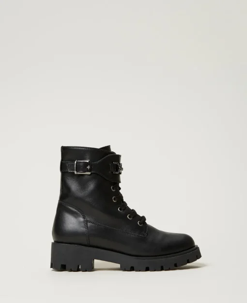 Stiefelette Aus Leder Mit Riemen