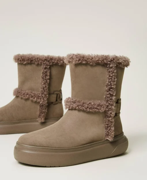 Stiefelette Mit Details Aus Pelzimitat