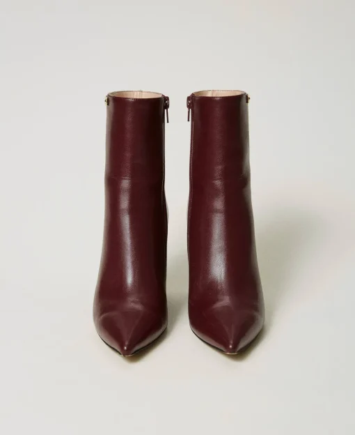 Stiefelette Mit Keilsohle Und Logoplakette