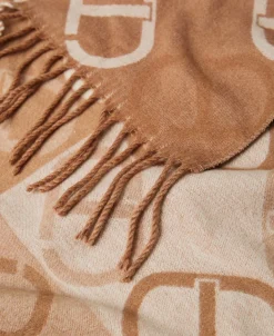 Stola Aus Jacquardtuch Mit Oval Ts
