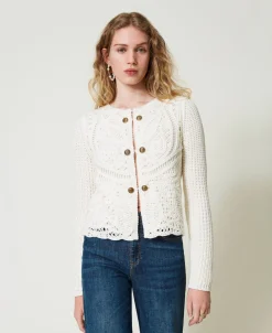 Strickjacke Aus Wollmischung Mit Häkelarbeit