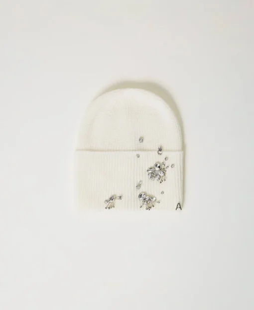 Strickmütze Mit Stickereien