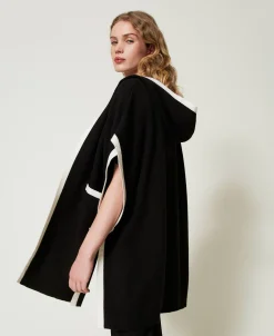 Strickponcho Mit Taschen