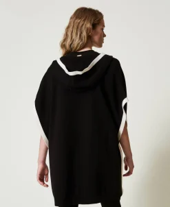 Strickponcho Mit Taschen