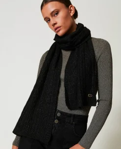 Strickschal Mit Lurex Und Zopfmuster