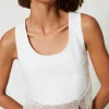 Top Aus Crêpe-Cady Und Besticktem Organza