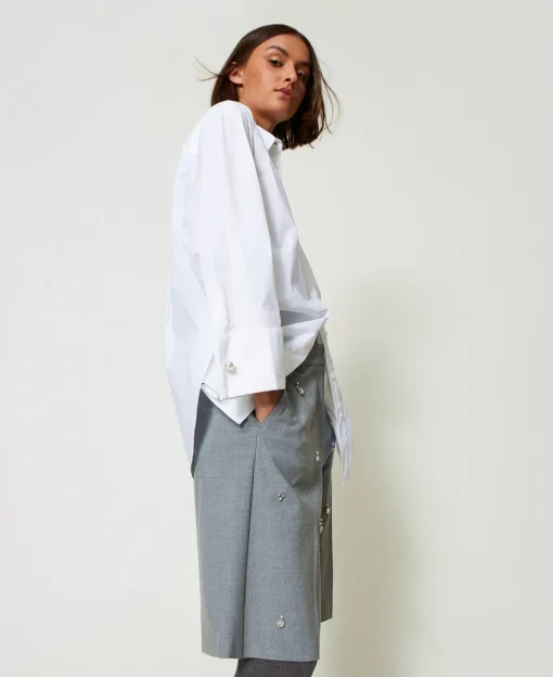 Von Hand Bestickte Shorts