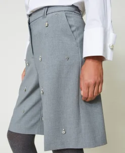 Von Hand Bestickte Shorts