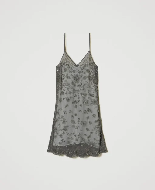 Von Hand Besticktes Kurzes Kleid Aus Tüll