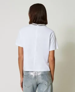 Von Hand Besticktes T-Shirt