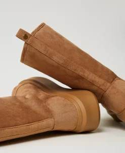 Wattierte Plateaustiefel