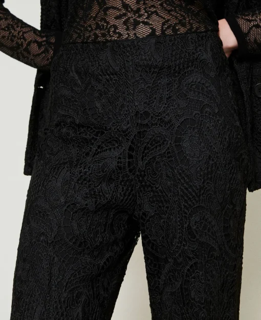 Wide-Leg-Hose Aus Makrameespitze