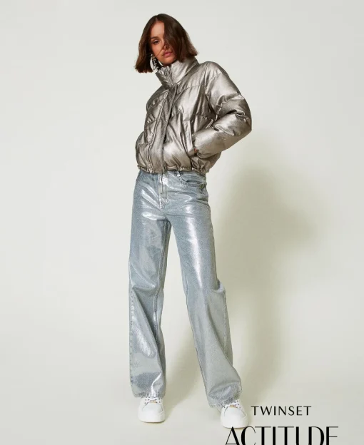Wide-Leg-Jeans Mit Silberfarbener Beschichtung
