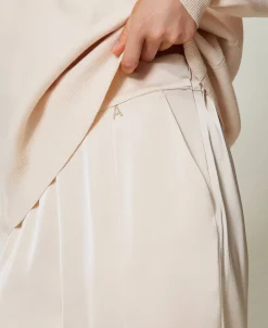 Zigarettenhose Aus Satin